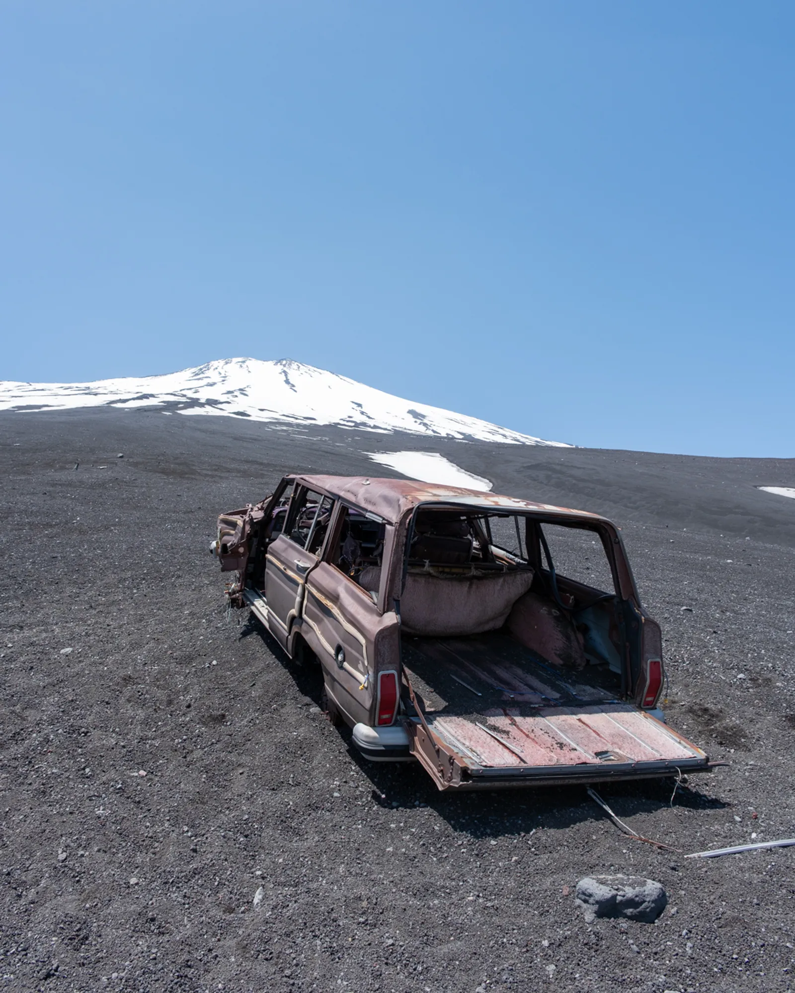 Mt Fuji's abandoned Jeep