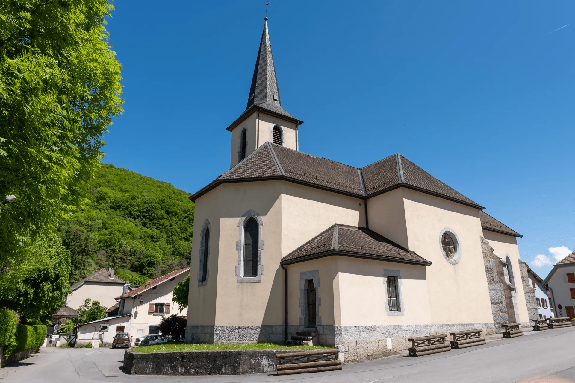 "A view of the French village of Monnetier"