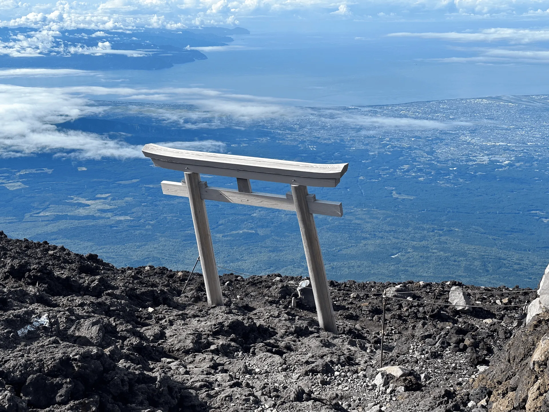 Mt Fuji in one day: Hiking Mt Fuji via midnight bus